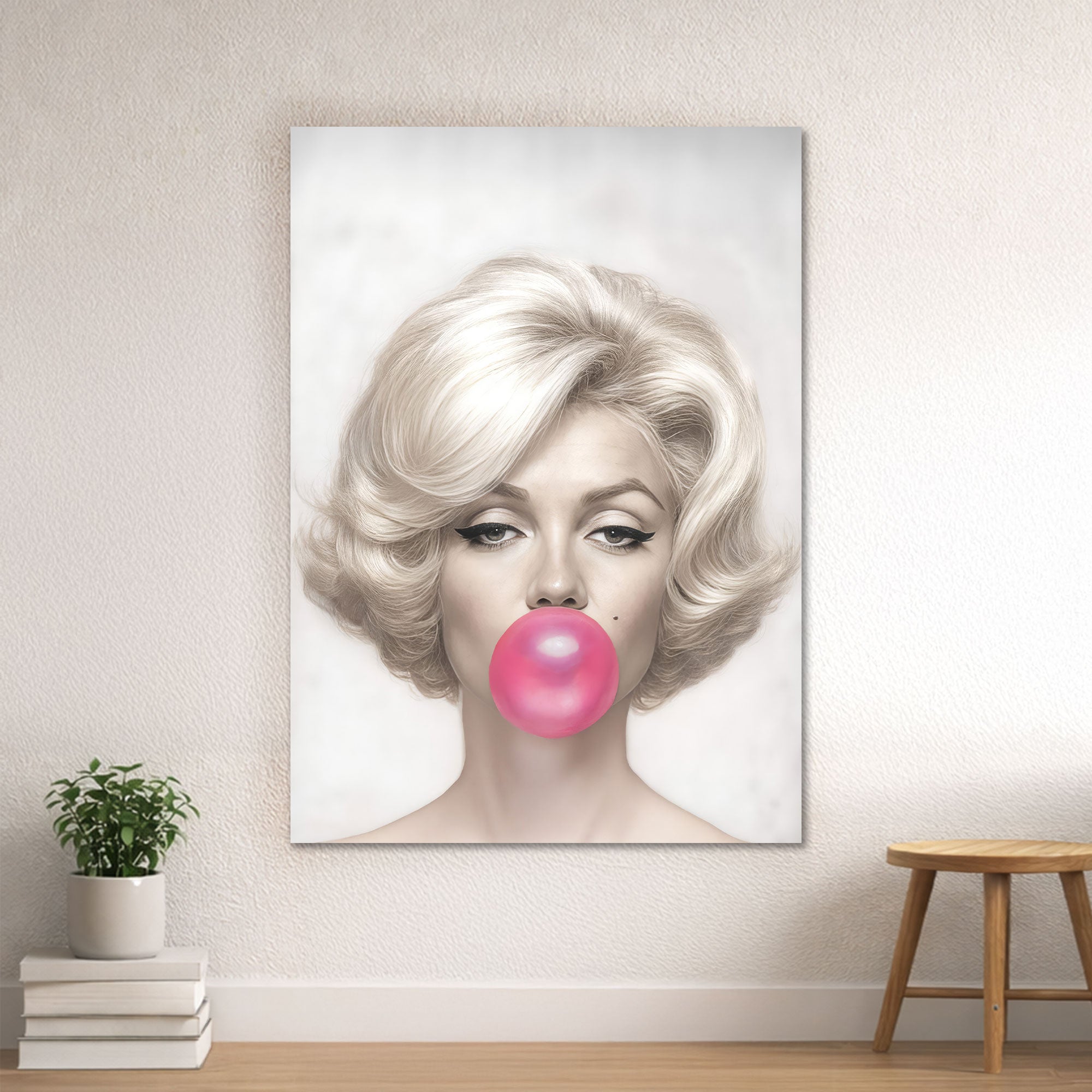 Marilyn Pop Art – Neon Bubblegum & Halo Wall Decor
