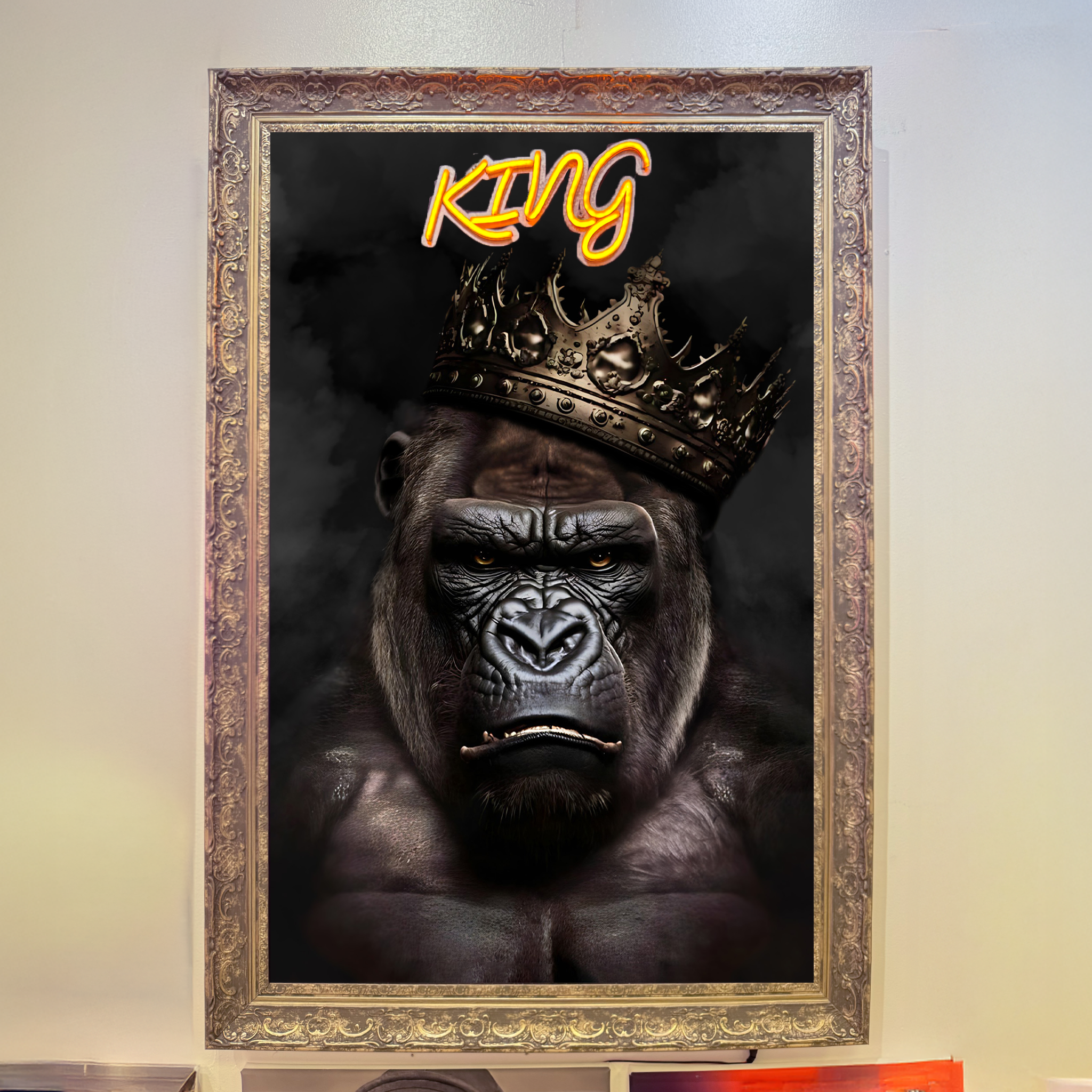 Gorilla Portrait – KING Neon Wall Art