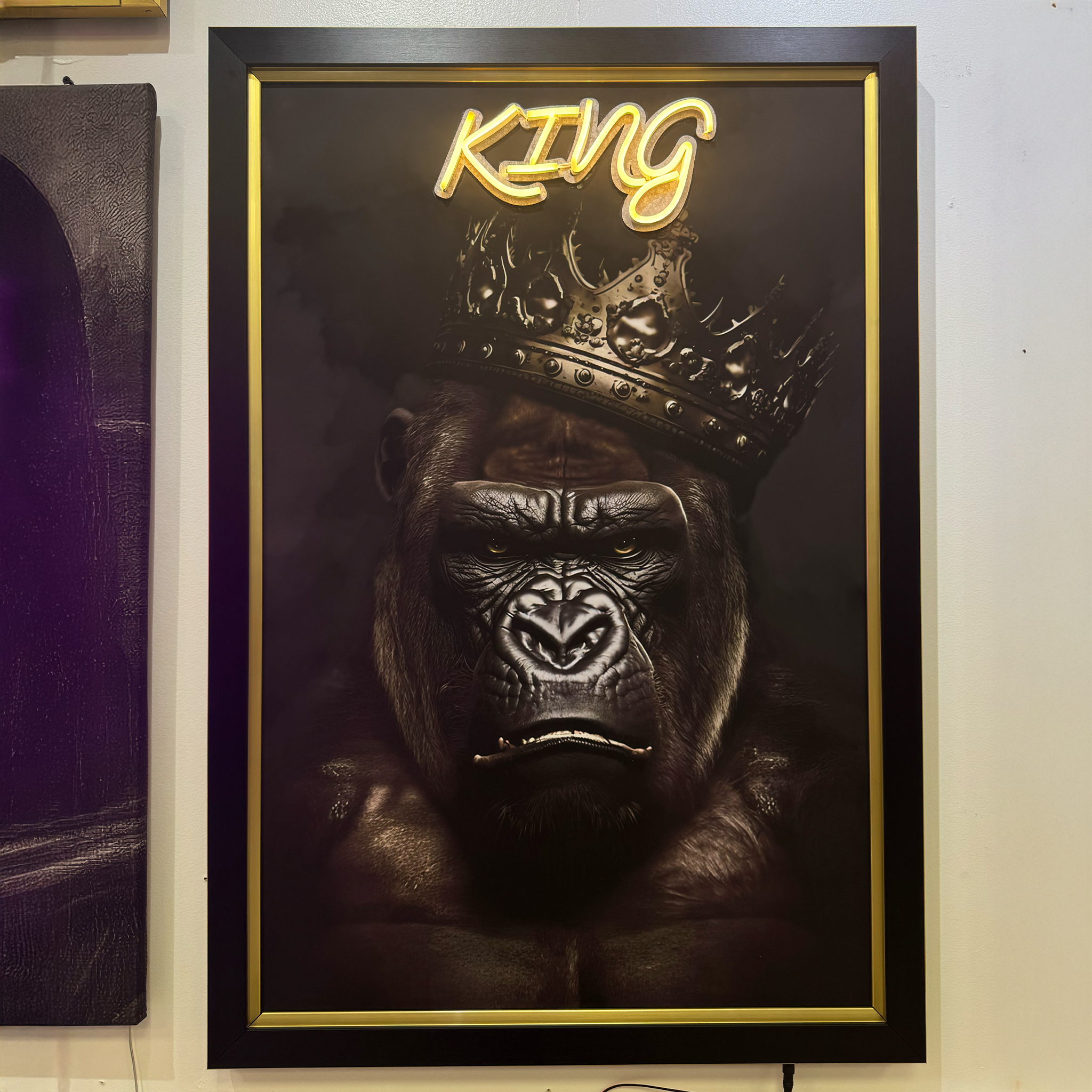 Gorilla Portrait – KING Neon Wall Art